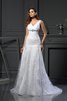 Robe de mariée classique delicat ligne a avec perle de col en v - 1