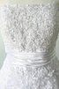 Robe de mariée en satin textile en tulle ligne a au bord de la mer avec fleurs - 2