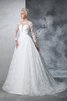 Robe de mariée classique longue delicat de traîne moyenne au niveau de cou - 4