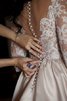 Robe de mariée enchanteur avec perle a eglise de traîne moyenne naturel - 2