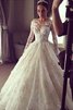 Abito da Sposa Tondo in Pizzo con Maniche Lunghe Ball Gown Medievale - 2