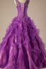 Satin Ärmelloses Perlenbesetztes plissiertes bodenlanges Quinceanera Kleid mit Stickerei - 4
