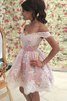 Abito Homecoming Fuori dalla spalla A-Line in Tulle con Applique Corto - 1