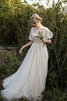 Robe de mariée en tulle elevé morden longue distinguee - 8