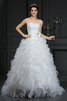 Normale Taille Gericht Schleppe Herz-Ausschnitt Extravagantes Brautkleid mit Blume - 1