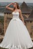 Abito da Sposa Naturale con Fiocco A Terra Spazzola Treno A-Line in Tulle - 2