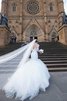 Robe de mariée a eglise grosses soldes en tout plein air en tulle romantique - 2