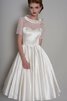 Robe de mariée vintage plissage a-ligne en satin avec manche courte - 1