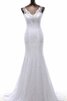 Sweep train rückenfreies Perlenbesetztes schlichtes Brautkleid mit Bordüre mit Applike - 1