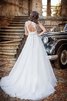 Sweep Zug Schaufel-Ausschnitt langes bodenlanges Brautkleid mit Applike aus Tüll - 2