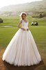 Abito da Sposa Ball Gown V-Scollo in Tulle Senza Maniche Vintage Naturale - 1