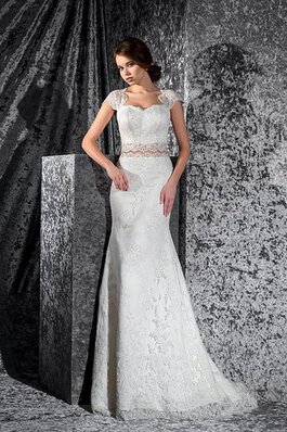 Robe de mariée de fourreau de traîne moyenne avec manche épeules enveloppants appliques