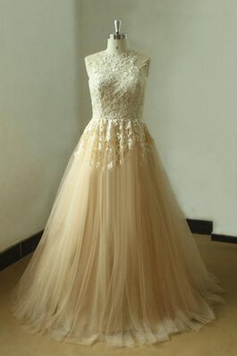 Robe de mariée plissage avec décoration dentelle avec zip elevé decoration en fleur