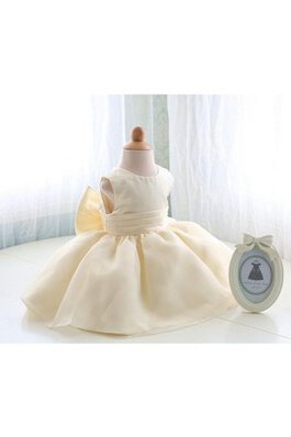 Robe de cortège enfant en organza manche nulle de mode de bal ruché col u profond