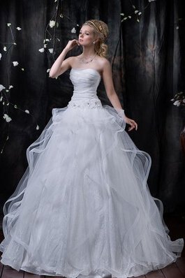 Abito da Sposa Coda A Strascico Corto con Increspato Naturale in Tulle con Fiore Senza Maniche