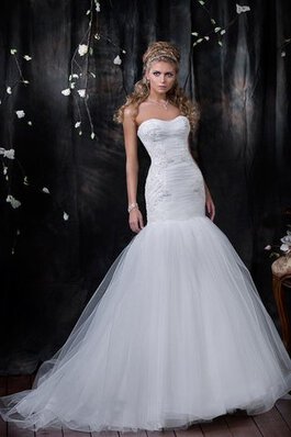 Abito da Sposa Allacciato con Applique Naturale con Increspato Spazzola Treno Cuore