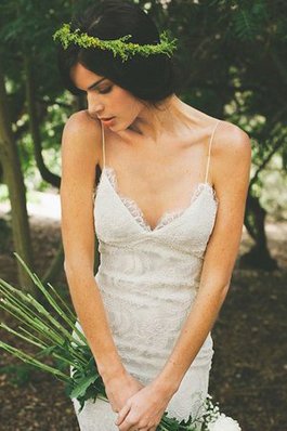 Robe de mariée avant-gardiste brodé bretelles spaghetti sexy naturel