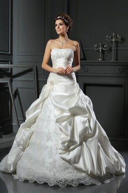 Abito da Sposa in Raso Allacciato Alta Vita con Applique Coda A Strascico Corto