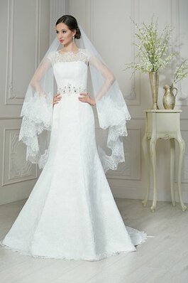 Robe de mariée naturel avec lacets col ras du cou de sirène