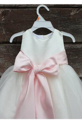 Abito da Cerimonia Bambini Naturale decorato con Increspature in Tulle con Fusciacca Tondo