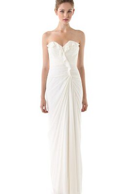 Robe de mariée naturel avec sans manches gaine en plage col en forme de cœur