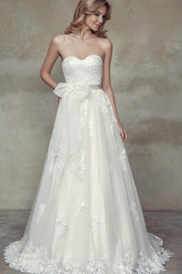 Robe de mariée avec lacets ligne a decoration en fleur de col en cœur avec sans manches