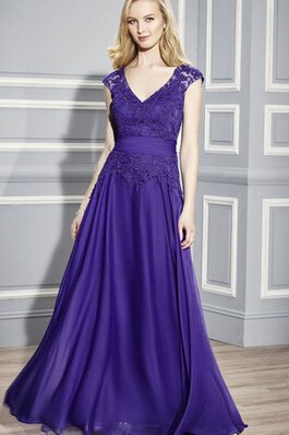 Robe de bal romantique distinguee avec manche courte avec zip avec manche épeules enveloppants