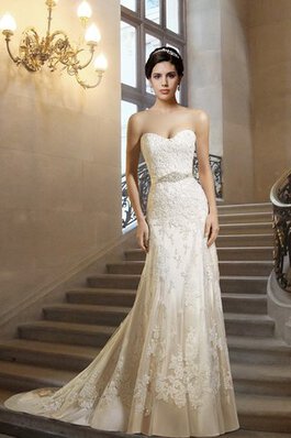 Abito da Sposa in Pizzo con Fusciacca Elegante con Nastro Cuore senza strap