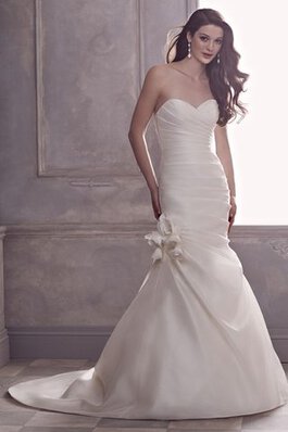 Robe de mariée exclusif formelle sans ceinture au drapée en satin