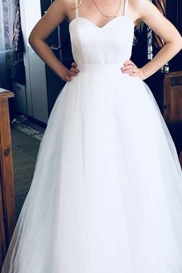 Abito da sposa originale meravigliosa principessa conotta con piega a sala