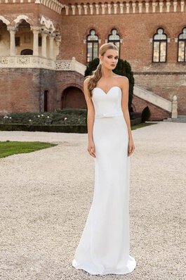 Robe de mariée simple naturel manche nulle de traîne moyenne de col en cœur