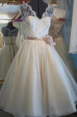 Vestido de Novia de Fantástico de Sala de Hasta la Rodilla de Rosetón Acentuado