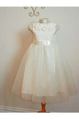 Robe de cortège enfant naturel plissé de lotus de col haut en tulle