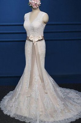 Robe de mariée naturel de col en v ceinture avec ruban de sirène