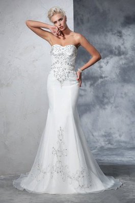 Robe de mariée longue naturel avec perle de sirène de col en cœur