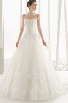 Robe de mariée formelle classique avec gaze avec broderie ligne a