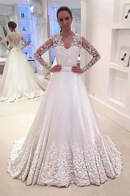 Abito da Sposa Elegante Principessa in Raso Medievale con Maniche Lunghe