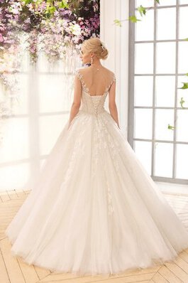 Robe de mariée naturel de mode de bal avec lacets v encolure appliques