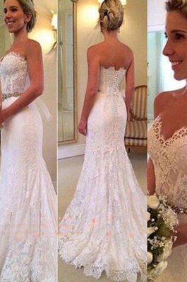 Abito da sposa con applique naturale allacciato senza maniche con ricamo scintillante