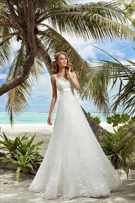 Abito da Sposa Senza Maniche in Organza con Bottone in Pizzo con Applique a riva