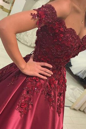 Kurze Ärmeln Spitze extravagantes schickes Ballkleid mit Applikation mit gekappten Ärmeln - Bild 4