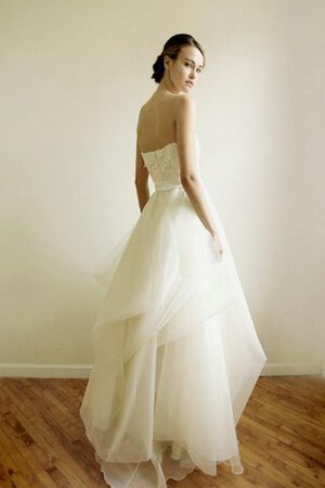 Robe de mariée de lotus manche nulle a-ligne jusqu'au sol en organza - Photo 4