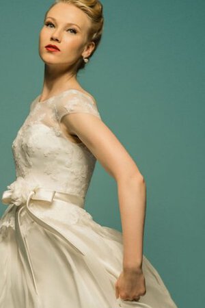 Abito da Sposa con Applique classico in Tulle con Manica Corte con Fiocco Tondo - Foto 3