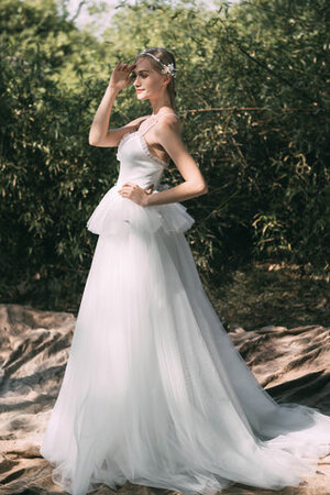 Robe de mariée longueur au ras du sol au jardin voyant de princesse derniere tendance - Photo 7