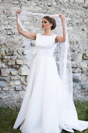 Robe de mariée plissé a-ligne col en bateau longueur au ras du sol en satin - Photo 2