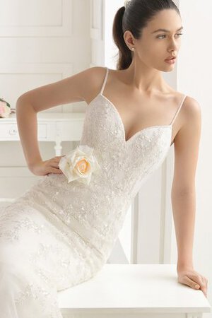 Robe de mariée solennel romantique derniere tendance dos nu bandouliere spaghetti - Photo 3