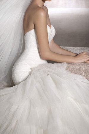 Unverwechselbar Bodenlanges Brautkleid mit Pelz mit Feder - Bild 8
