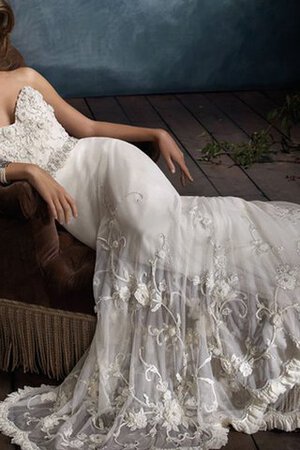 Robe de mariée luxueux serieuse en tulle longueru au niveau de sol de col en cœur - Photo 4