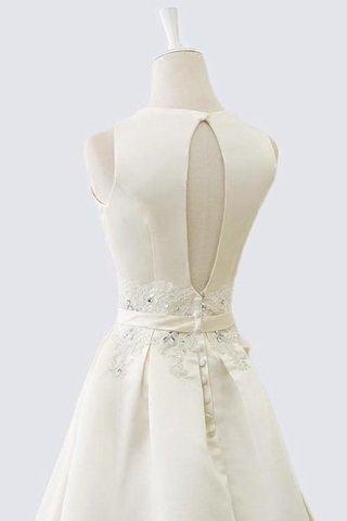 Satin Chiffon Paillette Tüll Brautkleid mit Schaufel Ausschnitt mit Bordüre - Bild 2