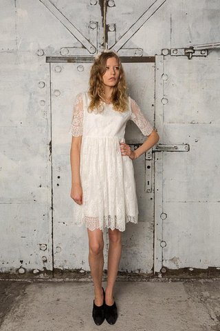 Robe de mariée plissage naturel fermeutre eclair ligne a col en bateau - Photo 2